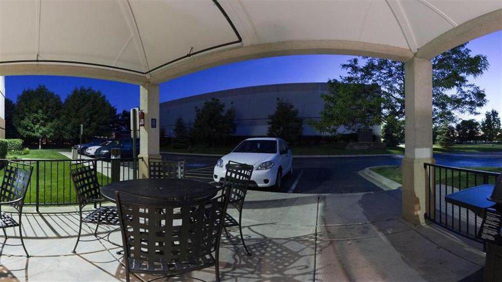 Mainstay Suites Northbrook Wheeling المظهر الخارجي الصورة